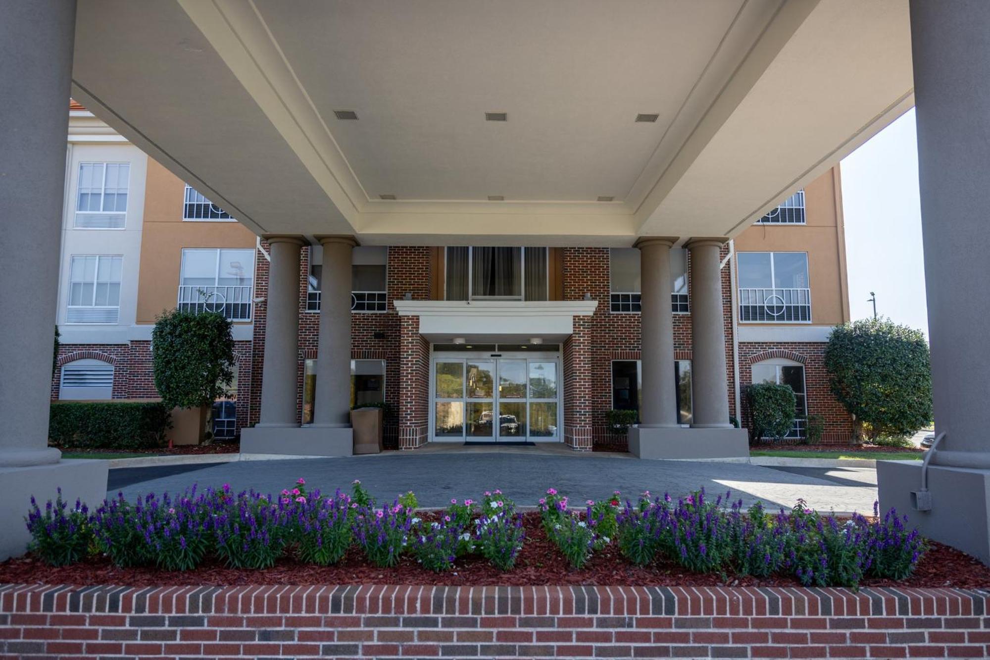 Hotel Express Vicksburg, An Ihg